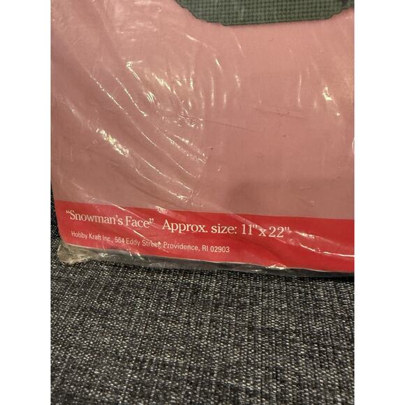 Vintage Hobby Kraft Plastic Canvas Wall Door Decoration Snowman face Christmas - Picture 3 of 4